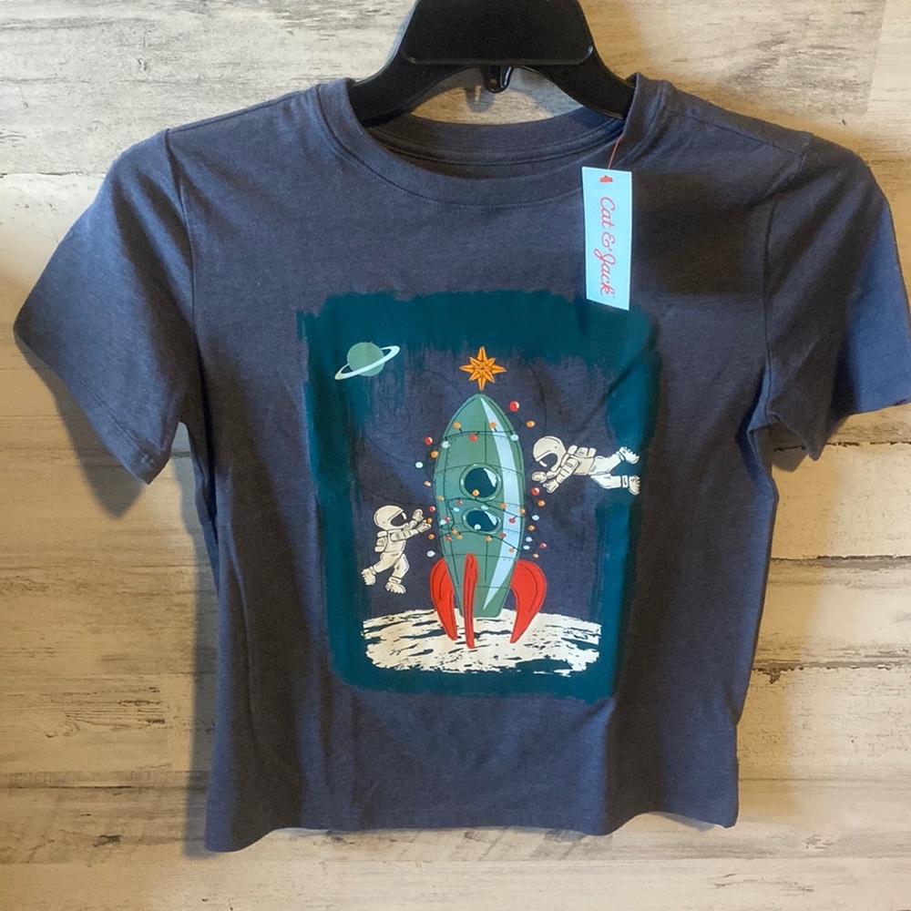 Boys Astronaut Christmas Shirt Size L NEW